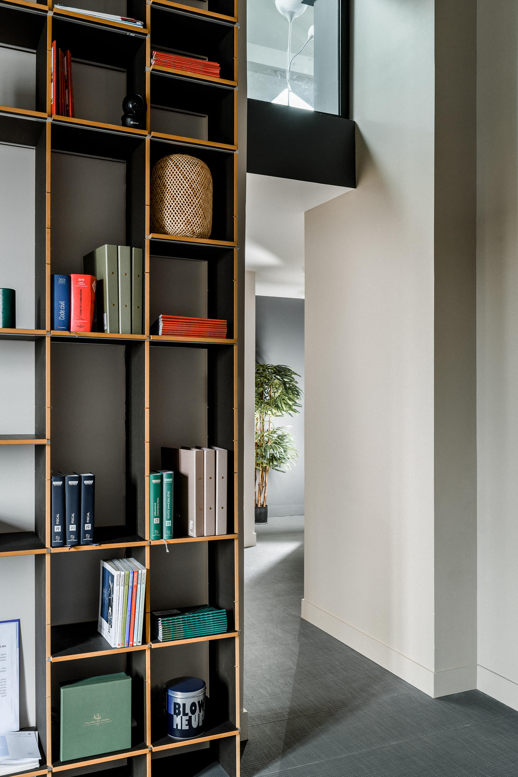 2301-01_07_thomassinger_2500px_srgb_bd